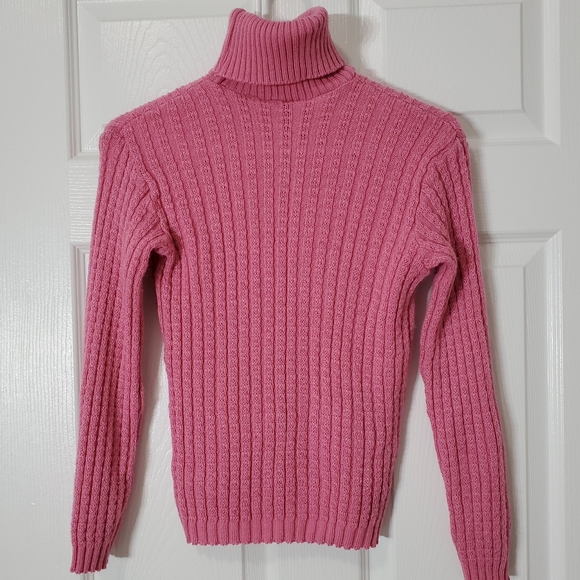 Sweaters - Turtleneck Sweater